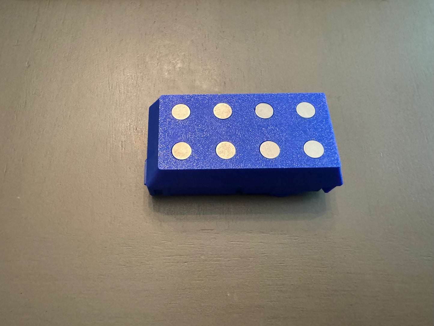 DSM valve cover spark plug holder