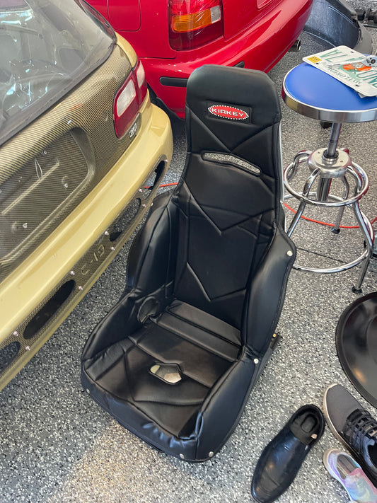 17.5 kirky seat with pci rails