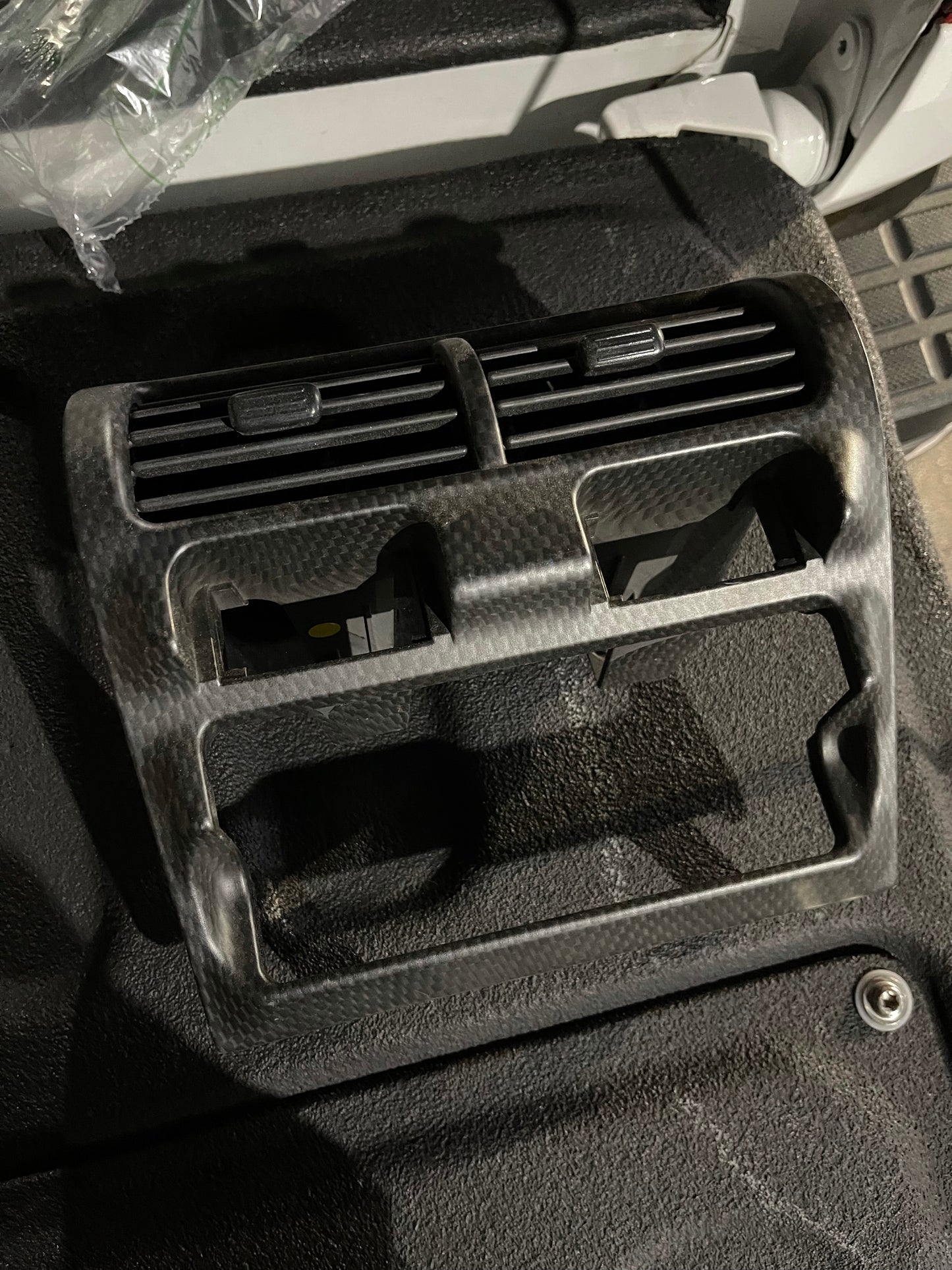 Integra type r carbon center ac vent with controls